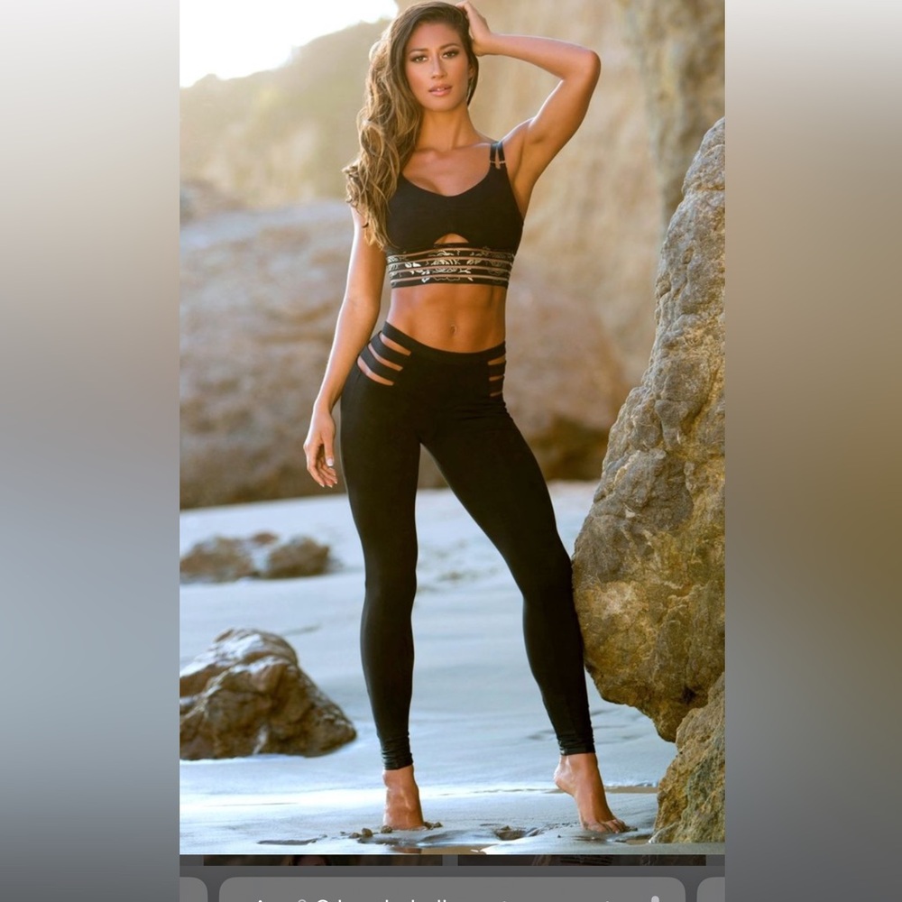 Bombshell Sportswear leggings